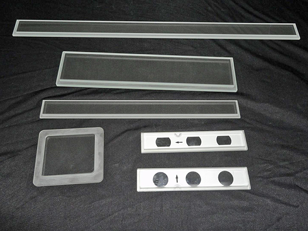 定制台阶钢化玻璃